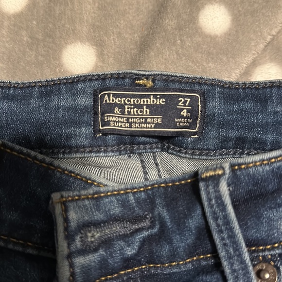 Abercrombie and finch women’s size 27 or 4rJean - Picture 3 of 5